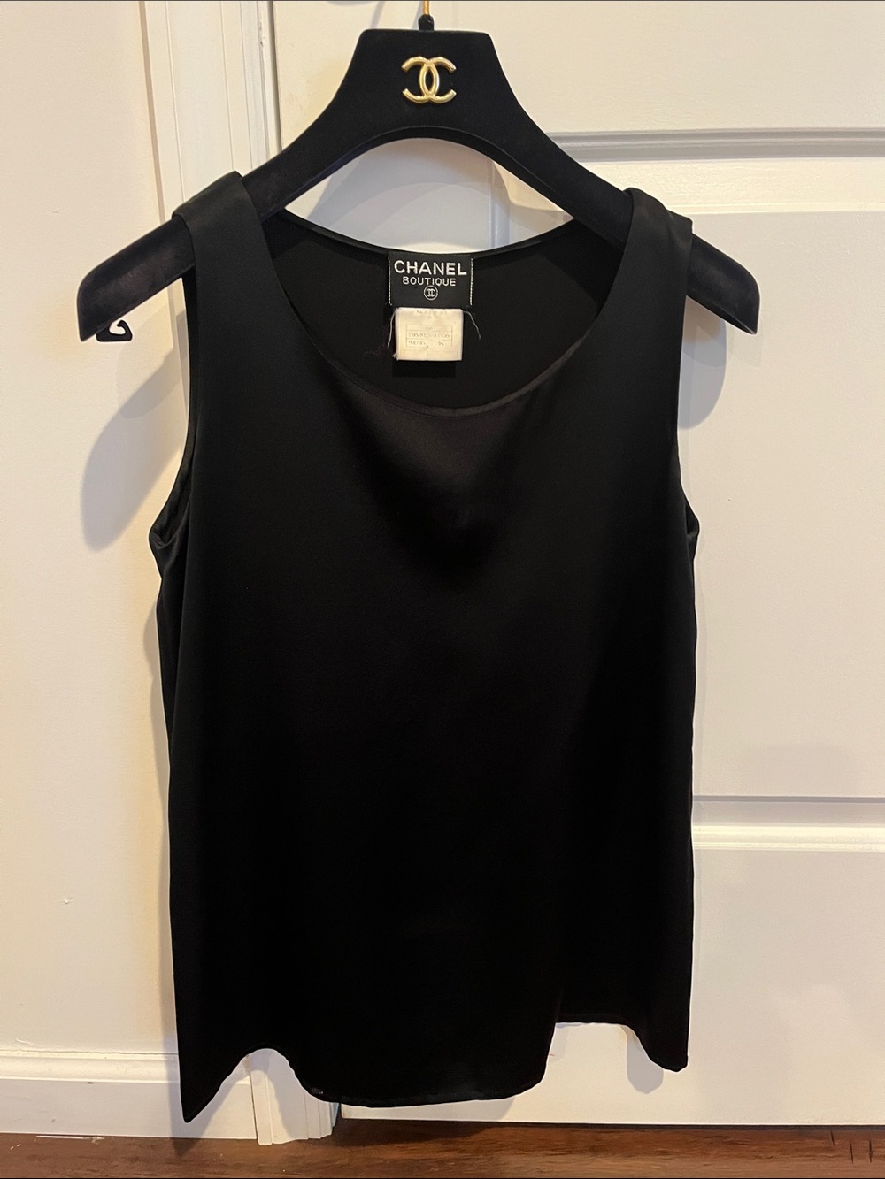 CHANEL Black Sleeveless Silk Top